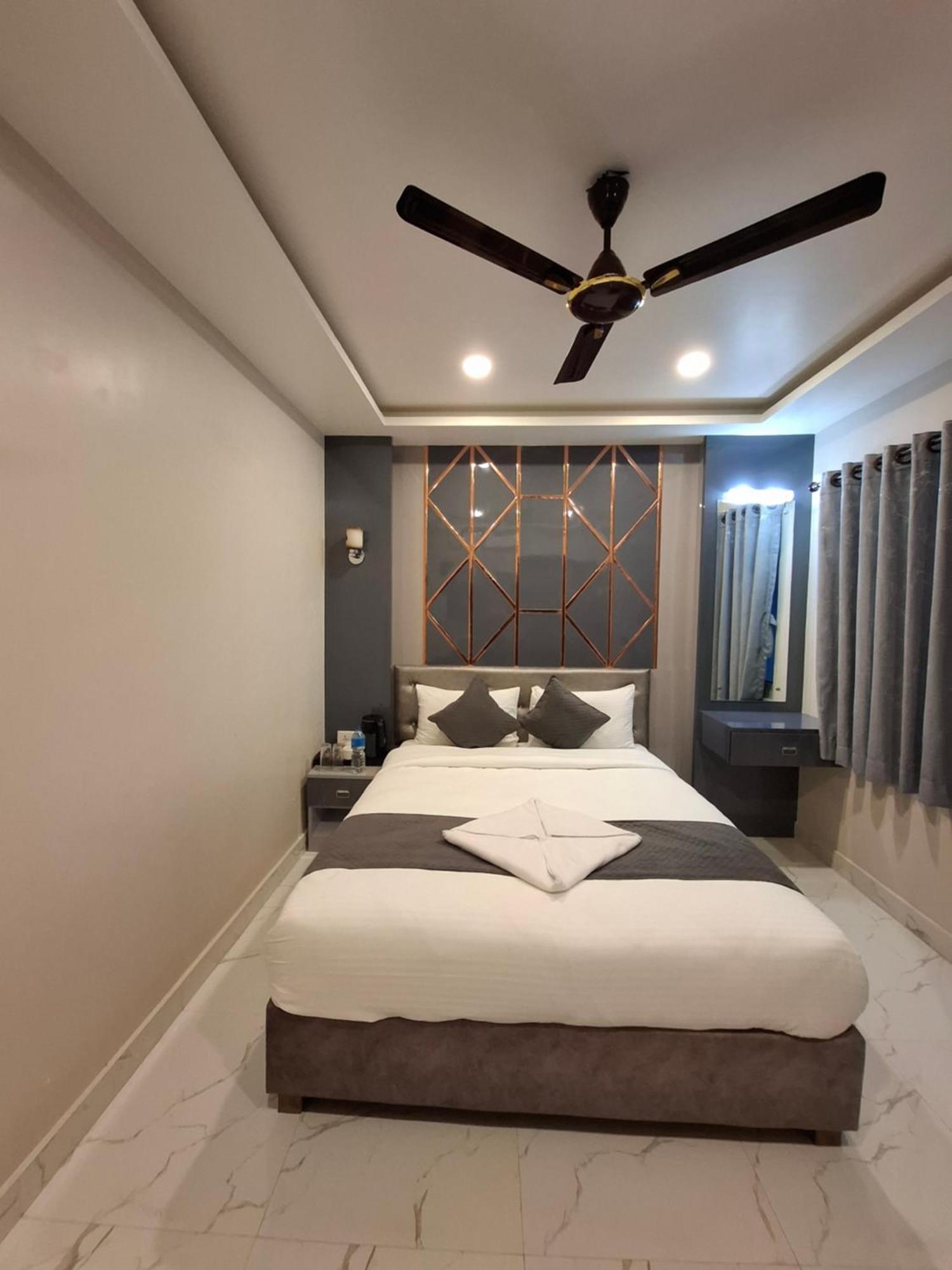 Hotel Royal Mithila Private Limited ジャナクプル エクステリア 写真