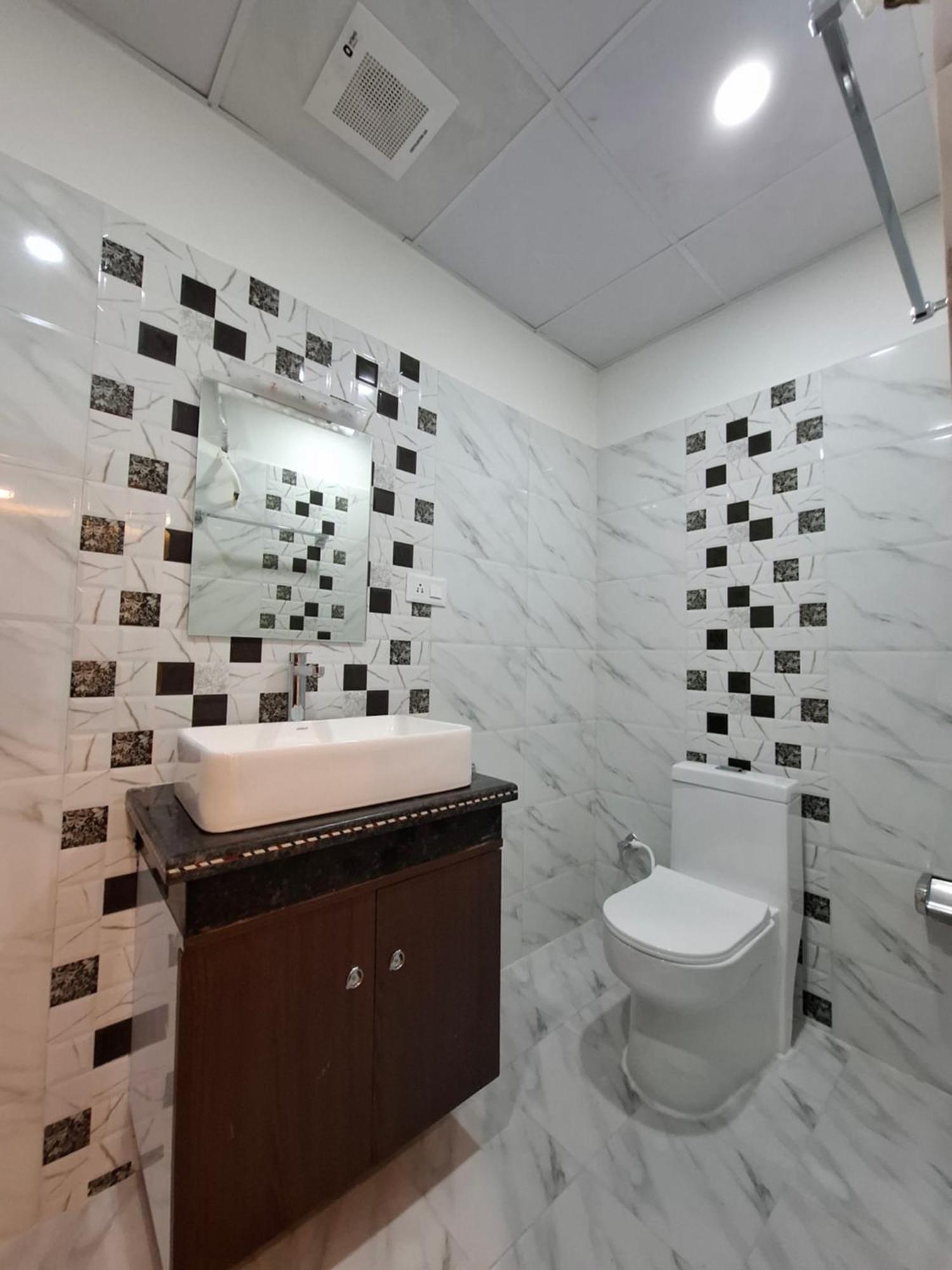 Hotel Royal Mithila Private Limited ジャナクプル エクステリア 写真