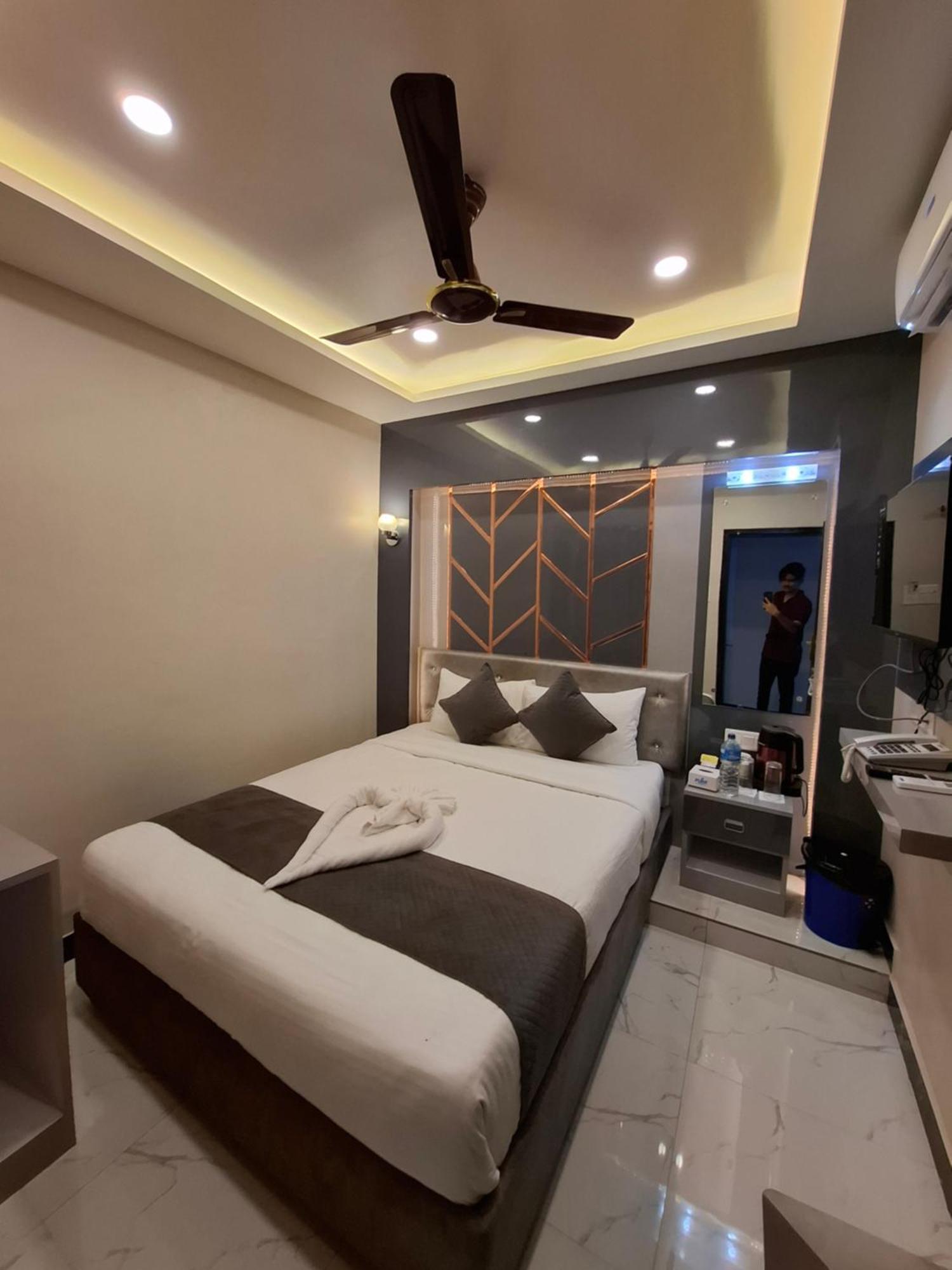 Hotel Royal Mithila Private Limited ジャナクプル エクステリア 写真